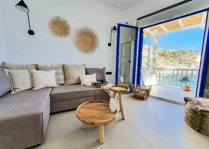 The Cove House Feriehus Plaka (Milos)